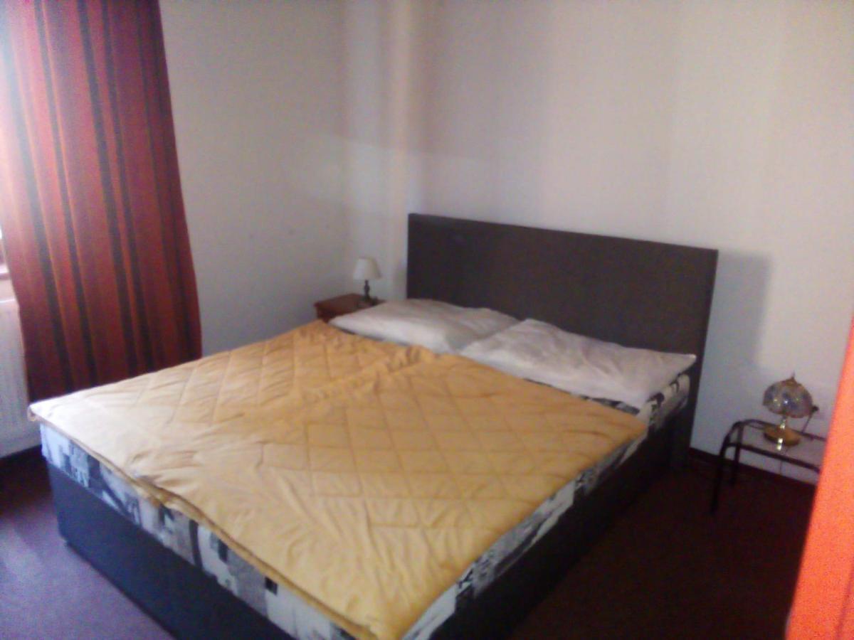 Apartman V Arealu Doky Lipno リプノ・ナト・ヴルタヴォウ エクステリア 写真